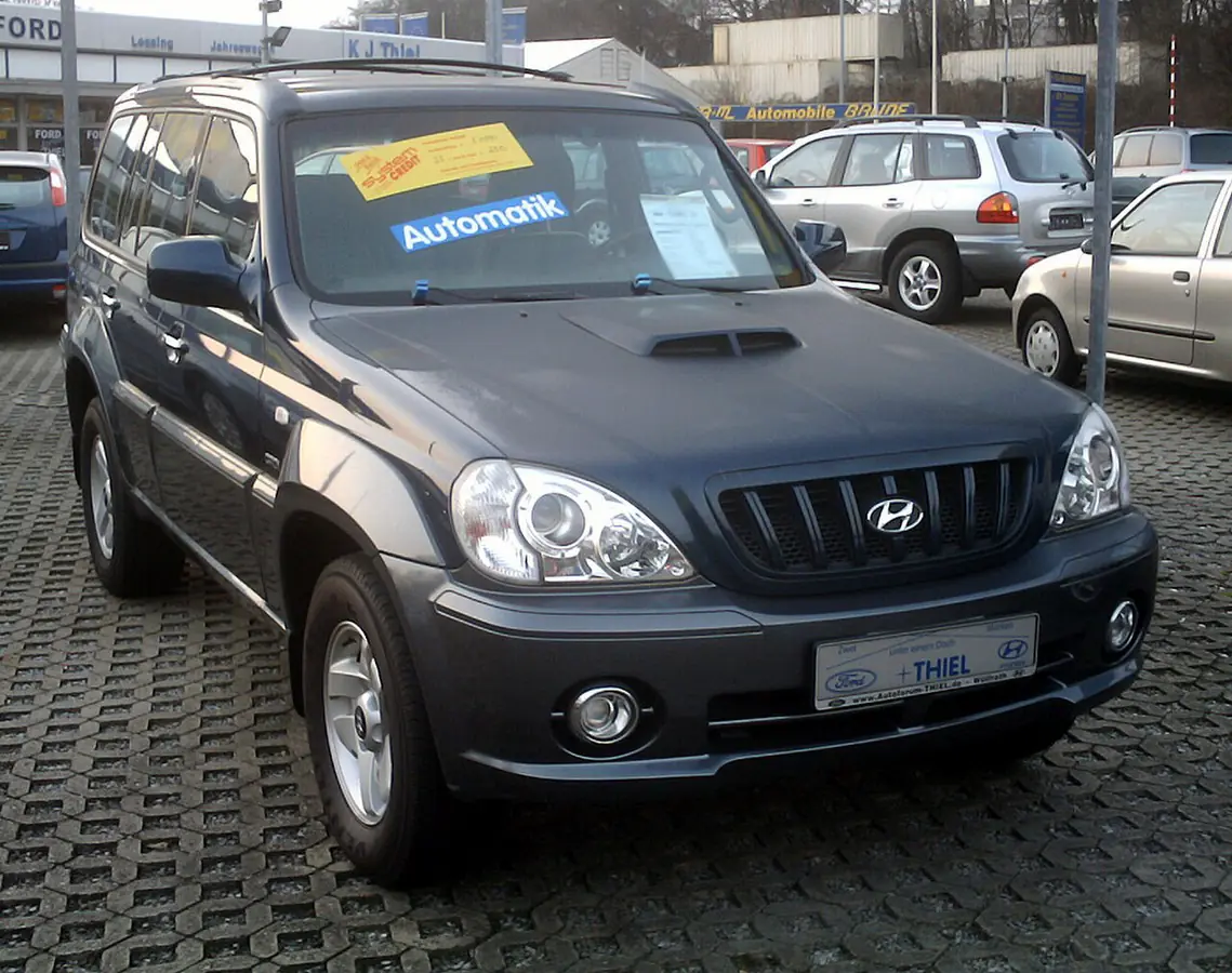 Hyundai Terracan 2.5 8V 100cv TB Diesel Aut. 2003 em foto externa