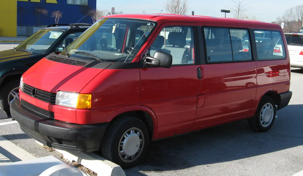 Volkswagen Eurovan 2.4 Diesel 1998 em foto externa